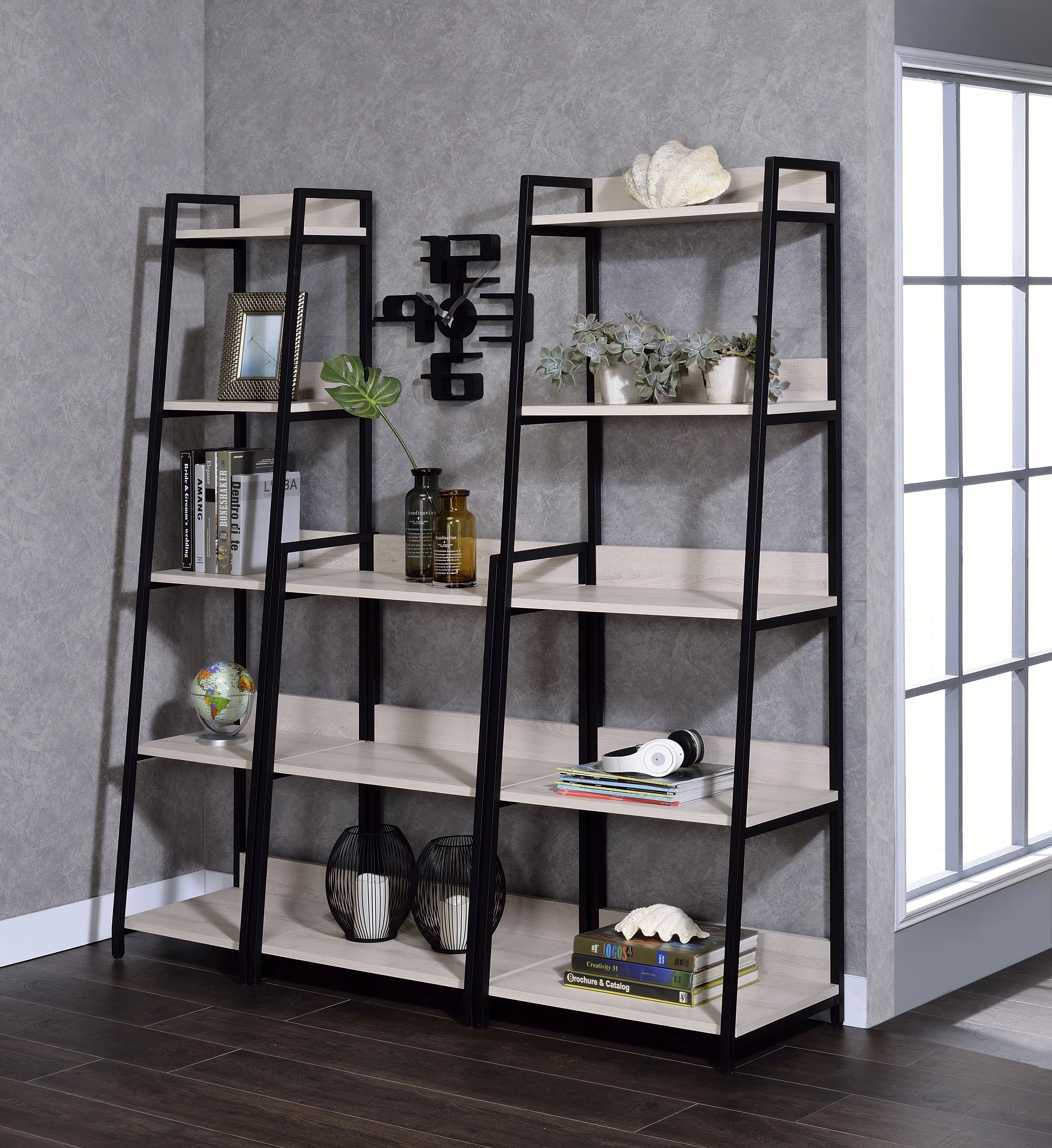 Wendral - Bookshelf - Natural & Black - 67
